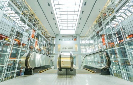 �����Ҽ���++�������������������������й��ٷ���վ��ҫPlus��